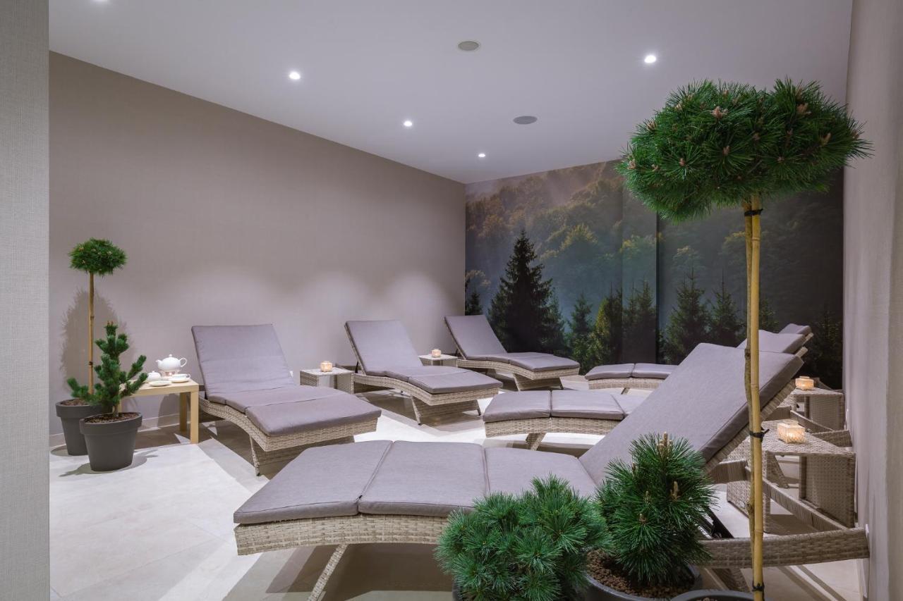 Green Mountain 5* Hotel Karpacz Buitenkant foto A relaxation room