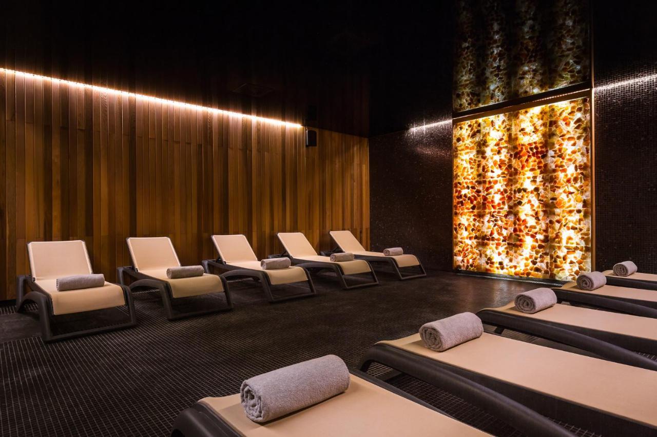 Green Mountain 5* Hotel Karpacz Buitenkant foto The spa at The Ivy Spa