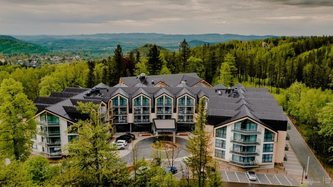 Green Mountain 5* Hotel Karpacz Buitenkant foto The Inn at Cedar Falls